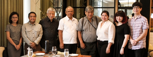 In photo (L-R): Ms Grant Mesa, UE Law student and niece of Mayor; Erwin Lizarondo, Enderun Development Economics Faculty; Edgardo Rodriguez, President of Enderun Colleges; Honorable Mayor Fernando L. Mesa; Carlos Arnaldo, Dean of General Education: Sarah Navarro; Enderun Faculty and the Project Coordinator for the Department of Saemaul Studies and Economic Development; Joselle Felicano, Assistant to the President; Ho Woong Yoo, Asst. Project Manager for the Department of Saemaul Studies and Economic Development.