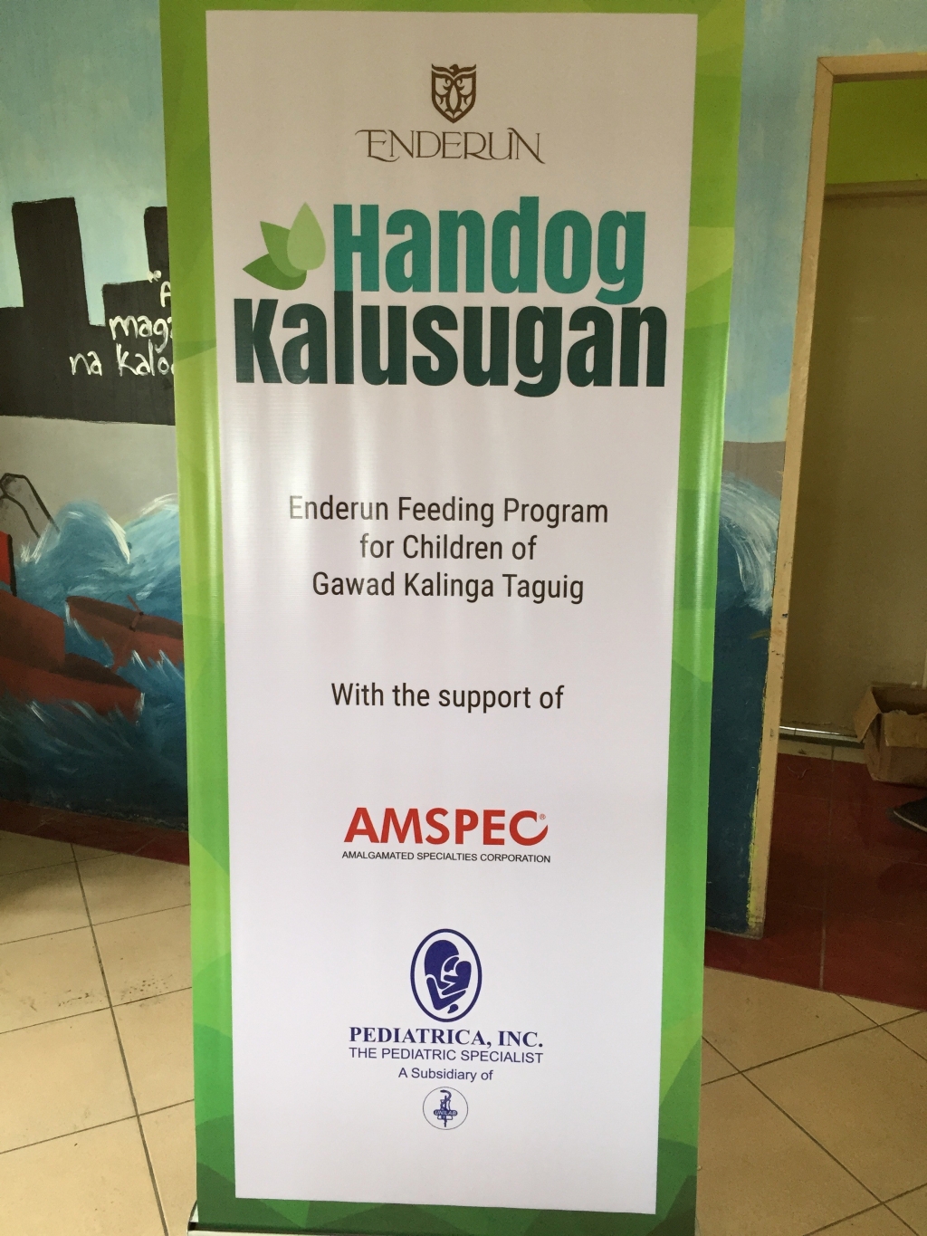 Handog Kalusugan, a feeding program led by Enderun Colleges with the support of Amalgamated Specialties Corporation and Pediatrica, Inc. 